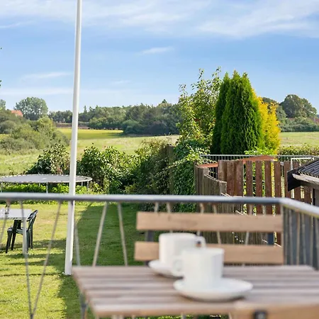 Cosy And Modern House In Peaceful Setting Otterup