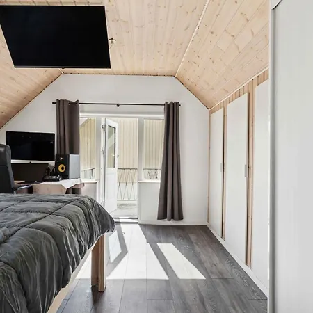 Cosy And Modern House In Peaceful Setting Farm stay