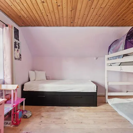 Farm stay Cosy And Modern House In Peaceful Setting Norreby (Sjaelland og Oerne)