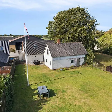 Farm stay Cosy And Modern House In Peaceful Setting Norreby (Sjaelland og Oerne)