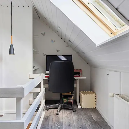 Cosy And Modern House In Peaceful Setting Vakantieboerderij
