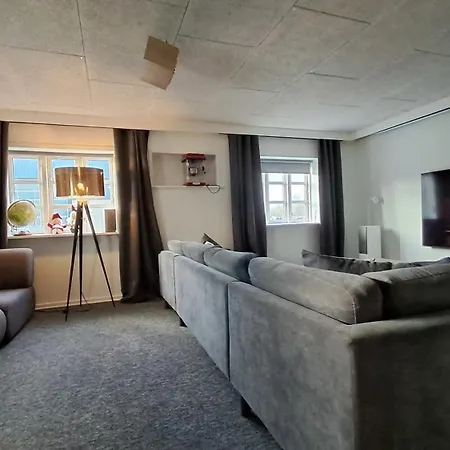 Cosy And Modern House In Peaceful Setting * Otterup