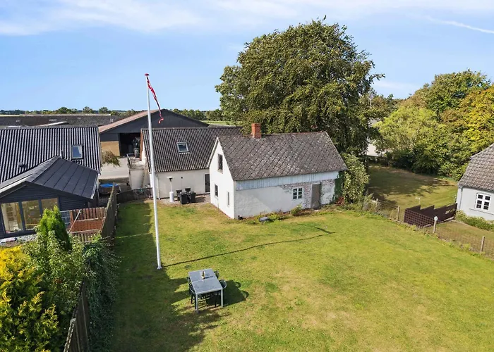 Cosy And Modern House In Peaceful Setting Farm stay *